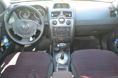 Renault Megane 1.6 LPG DYNAMİQUE 2004 Model Otomatik Vites