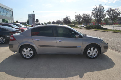 Renault Megane 1.6 LPG DYNAMİQUE 2004 Model Otomatik Vites