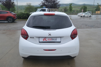 Peugeot 208 1.6 HDİ ACTİVE 2017 Model Düz Vites