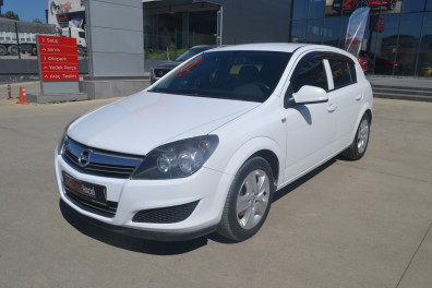 Opel Astra 1.6 LPG ESSENTİA 2012 Model Otomatik Vites