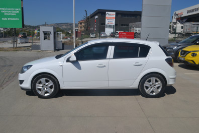 Opel Astra 1.6 LPG ESSENTİA 2012 Model Otomatik Vites