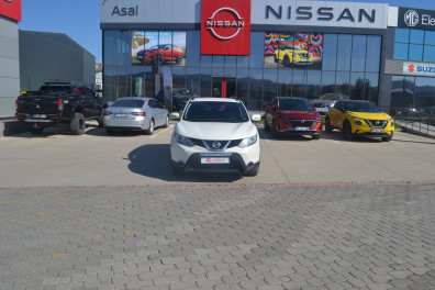 Nissan Qashqai 1.6DCİ TEKNA 2017 Model Otomatik Vites