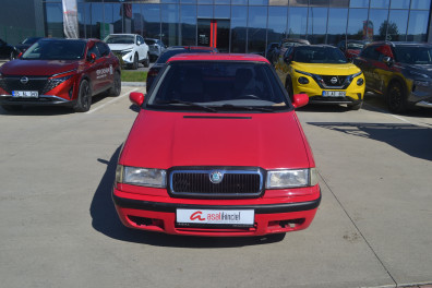 Skoda Felicia 1.3 LPG GLXİ 2000 Model Düz Vites