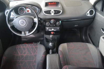 Renault Clio 1.2 16V EXTREME 2010 Model Otomatik Vites