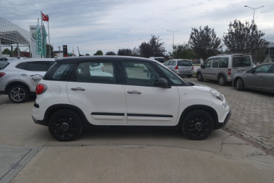 Fiat 500 Ailesi 1.3 MJET CROSS DUALOGİC 2018 Model Otomatik Vites