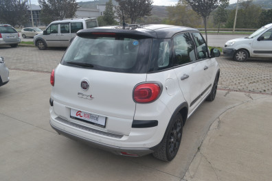 Fiat 500 Ailesi 1.3 MJET CROSS DUALOGİC 2018 Model Otomatik Vites