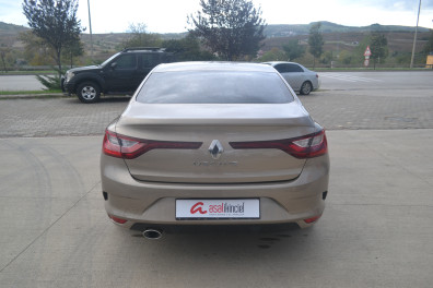 Renault Megane  1.6 JOY 2018 Model Düz Vites