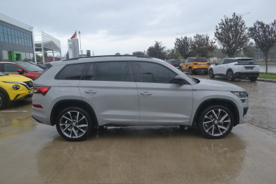 Skoda Kodiaq  1.5TSİ SPORTLİNE 2022 Model Otomatik Vites