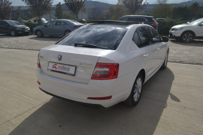 Skoda Octavia 1.6TDİ STYLE 2016 Model Otomatik Vites