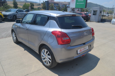 Suzuki Swift 1.2HİBRİT GL TECHNO 2023 Model Otomatik Vites