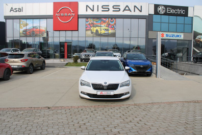 Skoda Superb 1.4TSİ ACTİVE 2017 Model Düz Vites