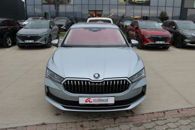 Skoda Superb 1.5TSİ MHEV PRESTİGE 2024 Model Otomatik Vites