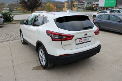 Nissan Qashqai 1.6DCİ SKYPACK 2018 Model Otomatik Vites