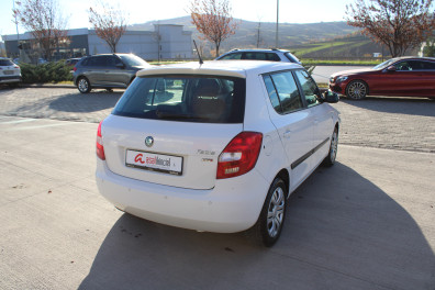 Skoda Fabia 1.2 AMBİTİON  2012 Model Düz Vites