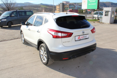 Nissan Qashqai 1.6DCİ SKYPACK  2017 Model Otomatik Vites