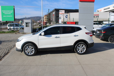 Nissan Qashqai 1.6DCİ SKYPACK  2017 Model Otomatik Vites