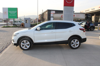 Nissan Qashqai 1.6DCİ TEKNA  2018 Model Otomatik Vites