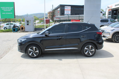 MG ZS EV LUXURY 2023 Model Otomatik Vites