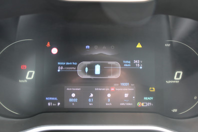 MG ZS EV LUXURY 2023 Model Otomatik Vites