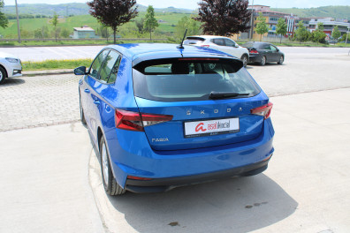 Skoda Fabia 1.0TSİ ELİTE MT 2023 Model Düz Vites