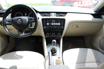 Skoda Octavia 1.6TDİ STYLE 2019 Model Otomatik Vites
