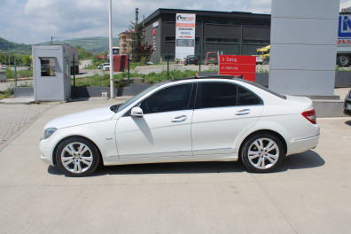 Mercedes-Benz C Serisi C180 KOMP.BLUE.FASCİNATİO 2009 Model Otomatik Vites
