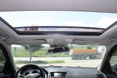 Mercedes-Benz C Serisi C180 KOMP.BLUE.FASCİNATİO 2009 Model Otomatik Vites