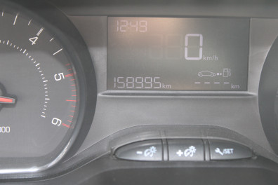Peugeot 208 1.4HDİ ACTİVE 2014 Model Düz Vites