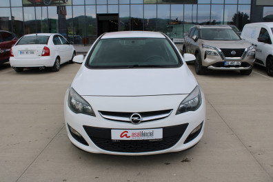 Opel Astra 1.6LPG EDİTİON 2012 Model Düz Vites