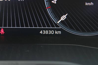 Skoda Superb 1.5TSİ ELİTE 2023 Model Otomatik Vites