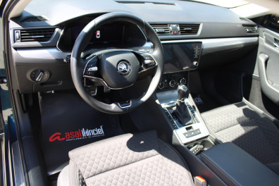 Skoda Superb 1.5TSİ ELİTE 2023 Model Otomatik Vites