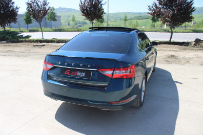 Skoda Superb 1.5TSİ ELİTE 2023 Model Otomatik Vites