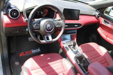 MG HS 1.5T-GDİ LUXURY 2024 Model Otomatik Vites