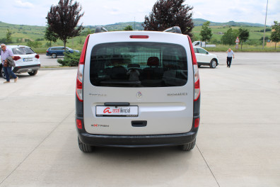Renault Kangoo Multix 1.5 DCİ EXTREME 2015 Model Düz Vites