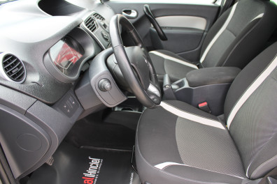 Renault Kangoo Multix 1.5 DCİ EXTREME 2015 Model Düz Vites