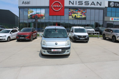 Renault Kangoo  1.5 DCİ EXPRESSİON 2010 Model Düz Vites