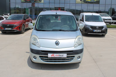 Renault Kangoo  1.5 DCİ EXPRESSİON 2010 Model Düz Vites
