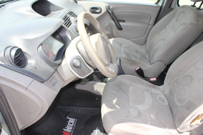 Renault Kangoo  1.5 DCİ EXPRESSİON 2010 Model Düz Vites