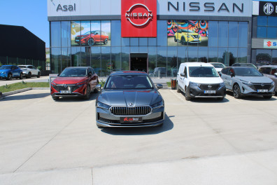 Skoda Superb 1.5TSİ MHEV PRESTİGE 2024 Model Otomatik Vites