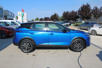 Nissan Qashqai  1.3DIG-T SKYPACK 4X4 2022 Model Otomatik Vites