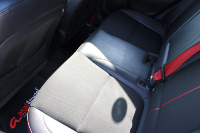 Hyundai Kona 1.6T-GDİ ELİTE SMART 4X4 2018 Model Otomatik Vites