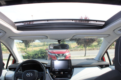Toyota Corolla 1.2T DREAM X-PACK 2021 Model Otomatik Vites