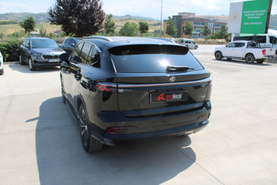 MG HS  1.5 PHEV LUXURY 2024 Model Otomatik Vites