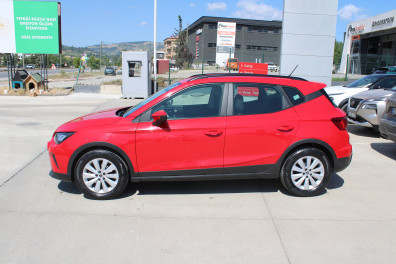 Seat Arona 1.0 EcoTSİ STYLE  2023 Model Düz Vites