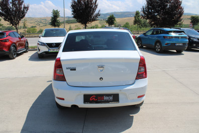 Dacia Logan 1.2 LPG AMBİANCE 2012 Model Düz Vites
