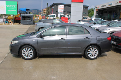 Toyota Corolla 1.4D-4D ELEGANT 2010 Model Otomatik Vites
