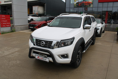 Nissan Navara 2.3DCİ 4X4 PLATİNUM  2021 Model Otomatik Vites