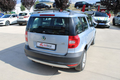 Skoda Yeti 1.6 TDİ AMBİTİON 2012 Model Düz Vites