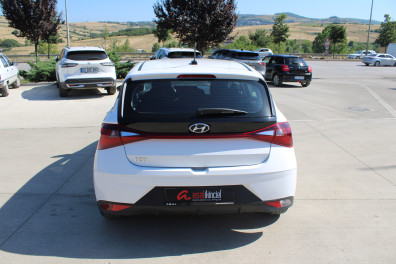 Hyundai i20 1.4 MPI JUMP  2022 Model Otomatik Vites
