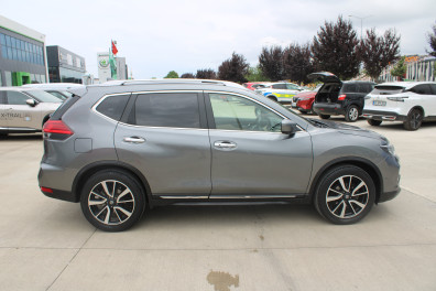 Nissan X-Trail 1.6DCİ PLATİNUM 2018 Model Otomatik Vites
